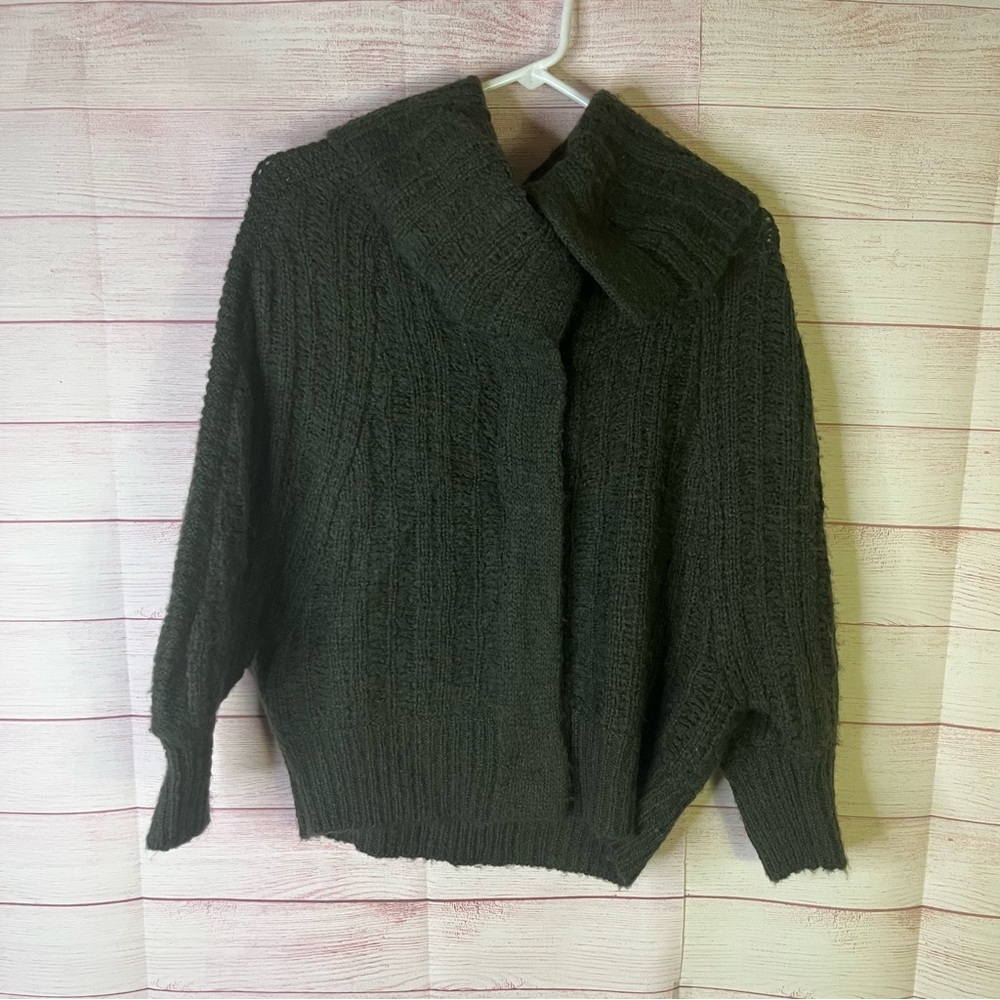 Free People Green Textured Dolan Oversized Knit Cardigan Sweater Medium‎
